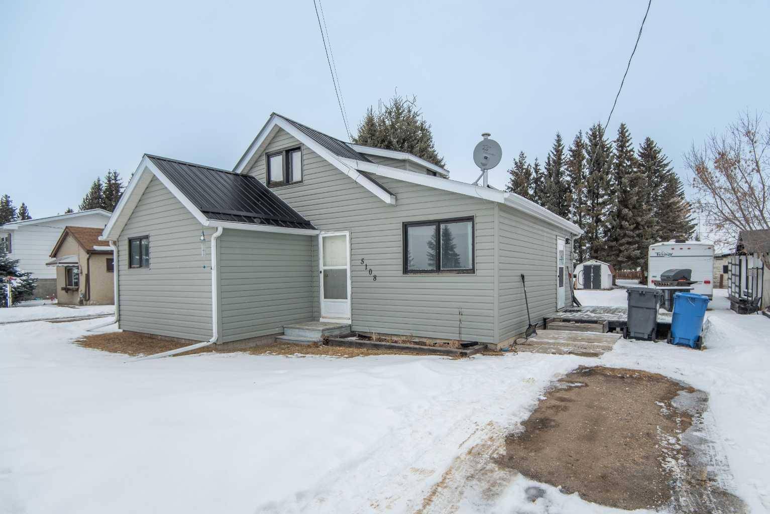 Eckville, AB T0M 0X0,5108 54 AVE