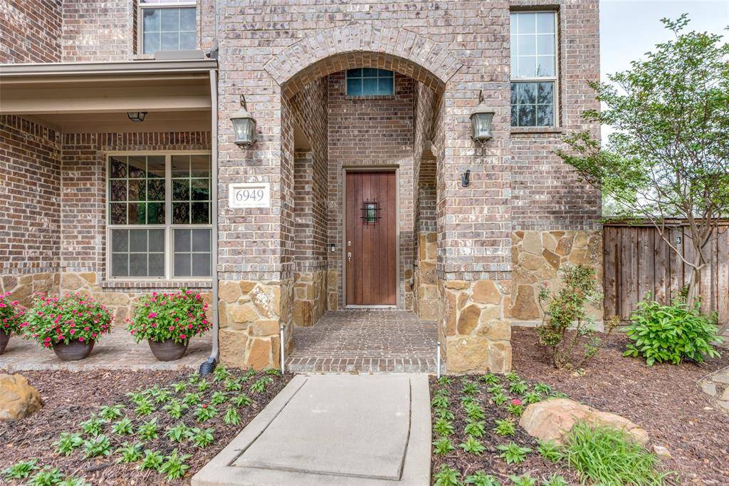 North Richland Hills, TX 76182,6949 Bobwhite Drive