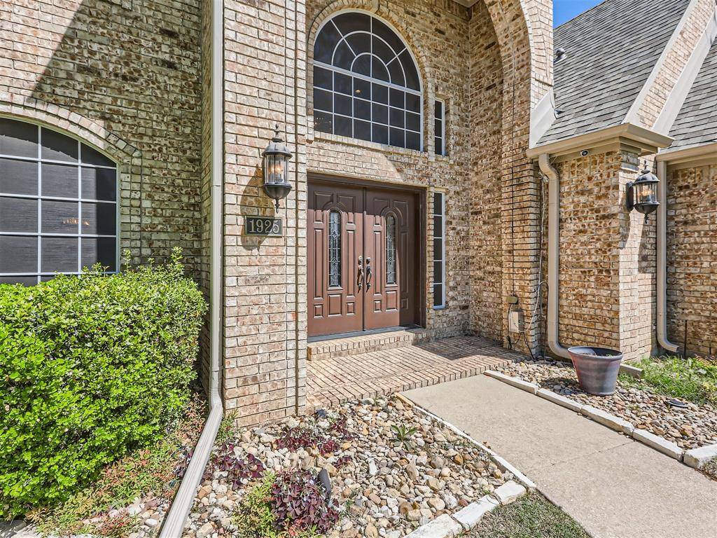 Plano, TX 75025,1925 Kiestwood Circle