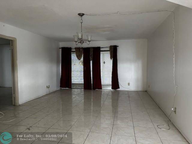 Lauderdale Lakes, FL 33319,4140 NW 44th Ave  #407