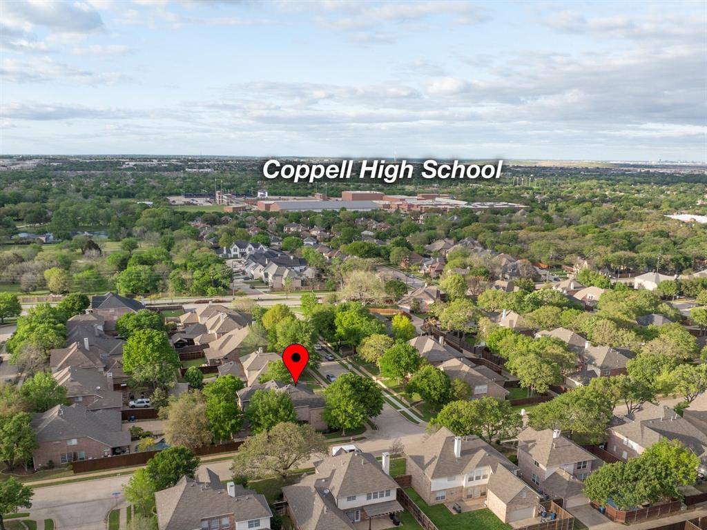 Coppell, TX 75019,121 Woodland Cove