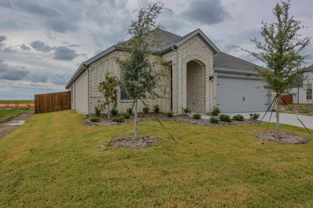 Grandview, TX 76050,125 Trinity Street