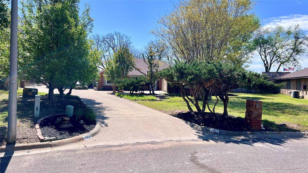 Denton, TX 76205,1917 Willowcrest Loop