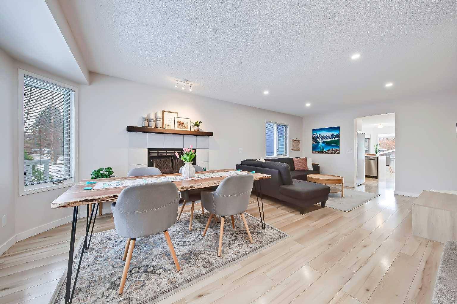 Calgary, AB T2M 0W3,1207 18 AVE NW