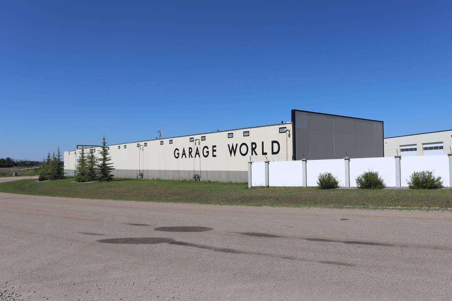 Blackfalds, AB T0M 0J0,5212 Duncan AVE #1