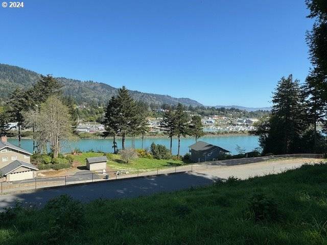 Brookings, OR 97415,0000 Riverview DR #7