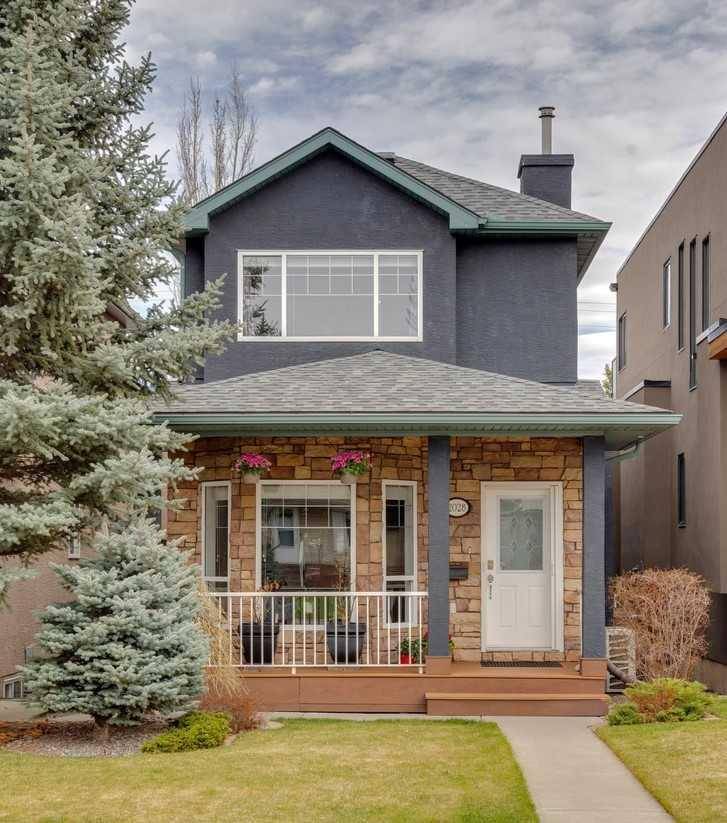 Calgary, AB T3E 2X6,2028 35 ST SW