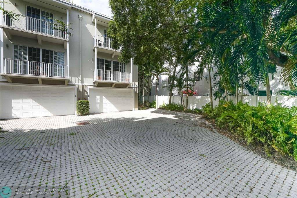 Wilton Manors, FL 33334,2685 NE 9th Ave  #9