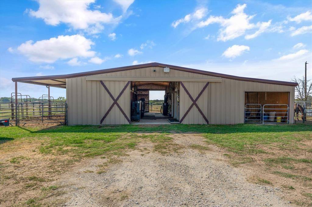 Decatur, TX 76234,124 Horse Whisperer Court