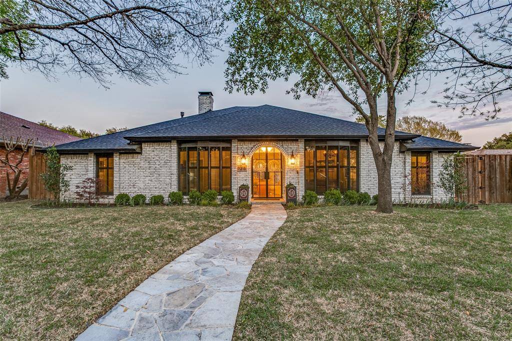 Dallas, TX 75243,9316 Windy Crest Drive