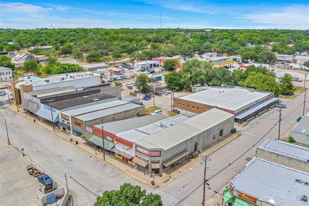 Hamilton, TX 76531,123 E Henry Street