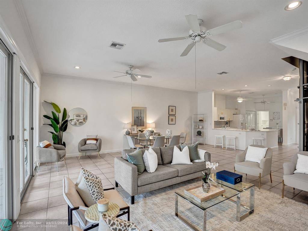 Fort Lauderdale, FL 33315,507 SW 7th Ave #4