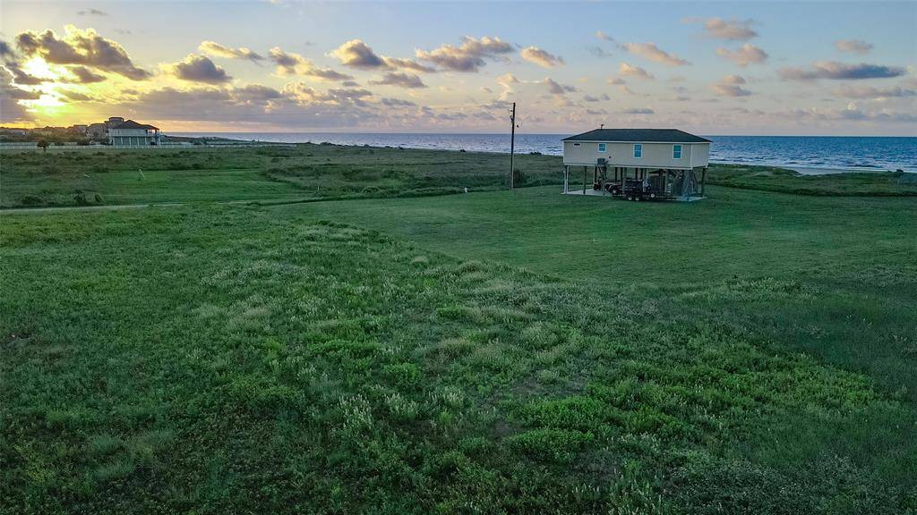 Gilchrist, TX 77617,801 Caplen Shores Drive