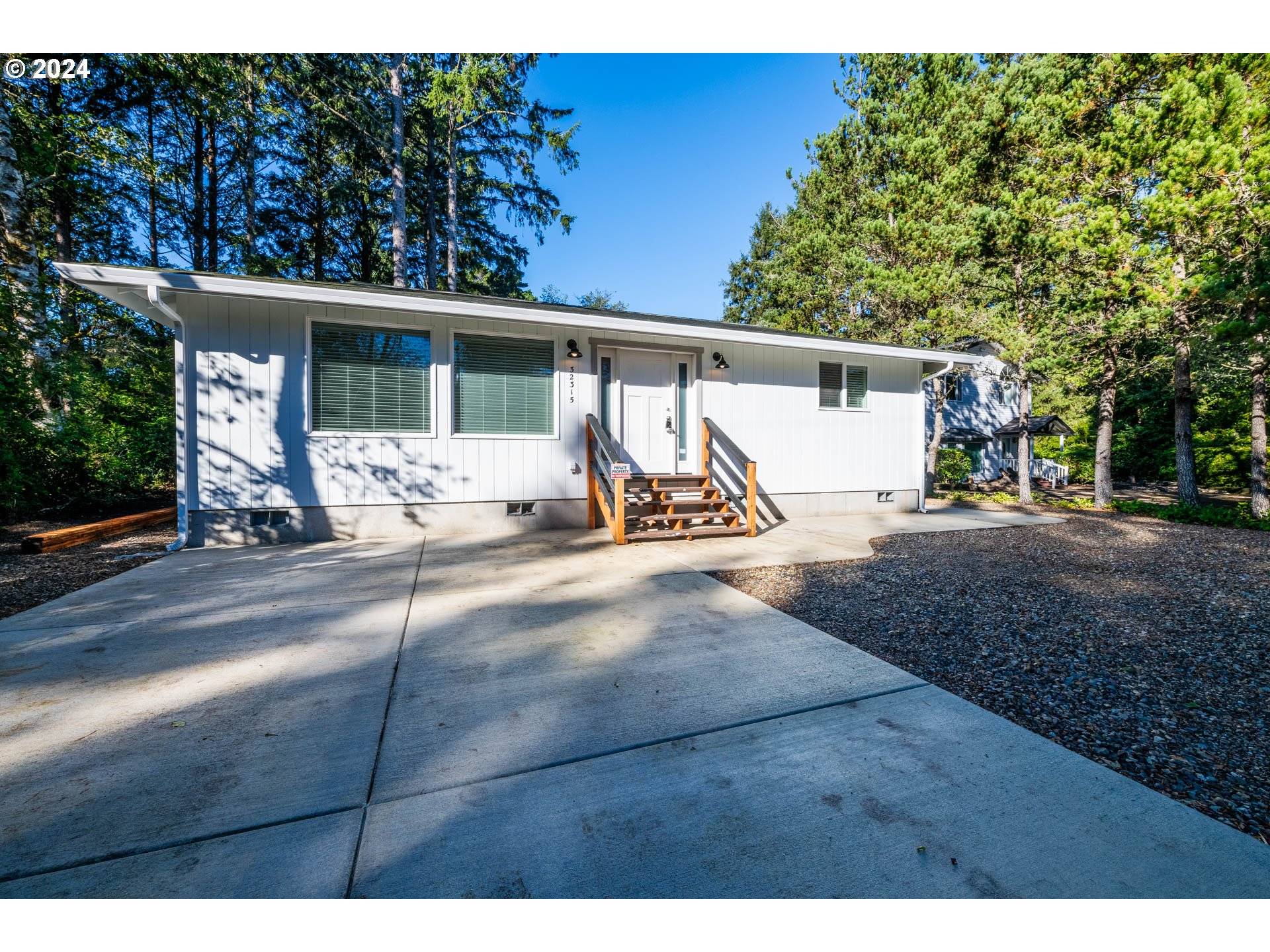 Ocean Park, WA 98640,32315 K PL