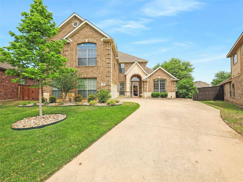 Mckinney, TX 75072,7300 Oak Leaf Drive