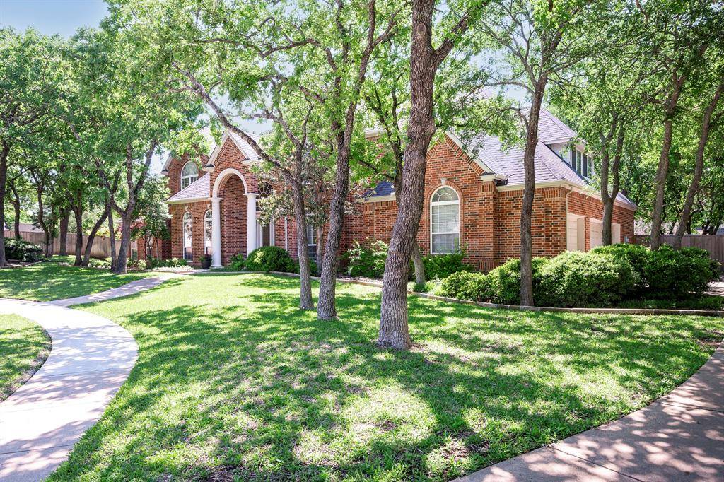 Keller, TX 76248,1104 Oakmont Court