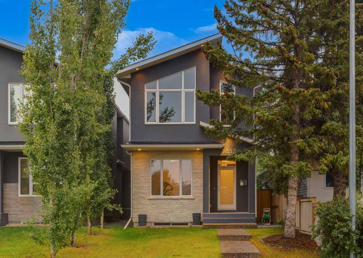 Calgary, AB T3E 3M1,2832 42 ST SW