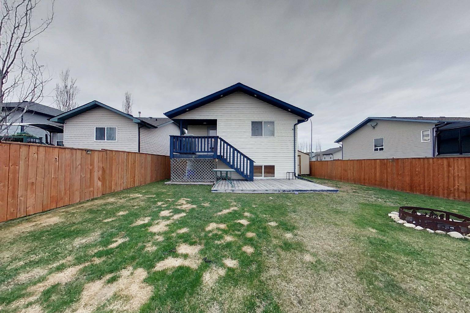 Innisfail, AB T4G 1Y3,4458 54A Avenue Crescent