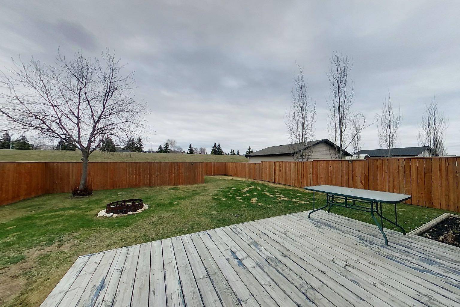 Innisfail, AB T4G 1Y3,4458 54A Avenue Crescent