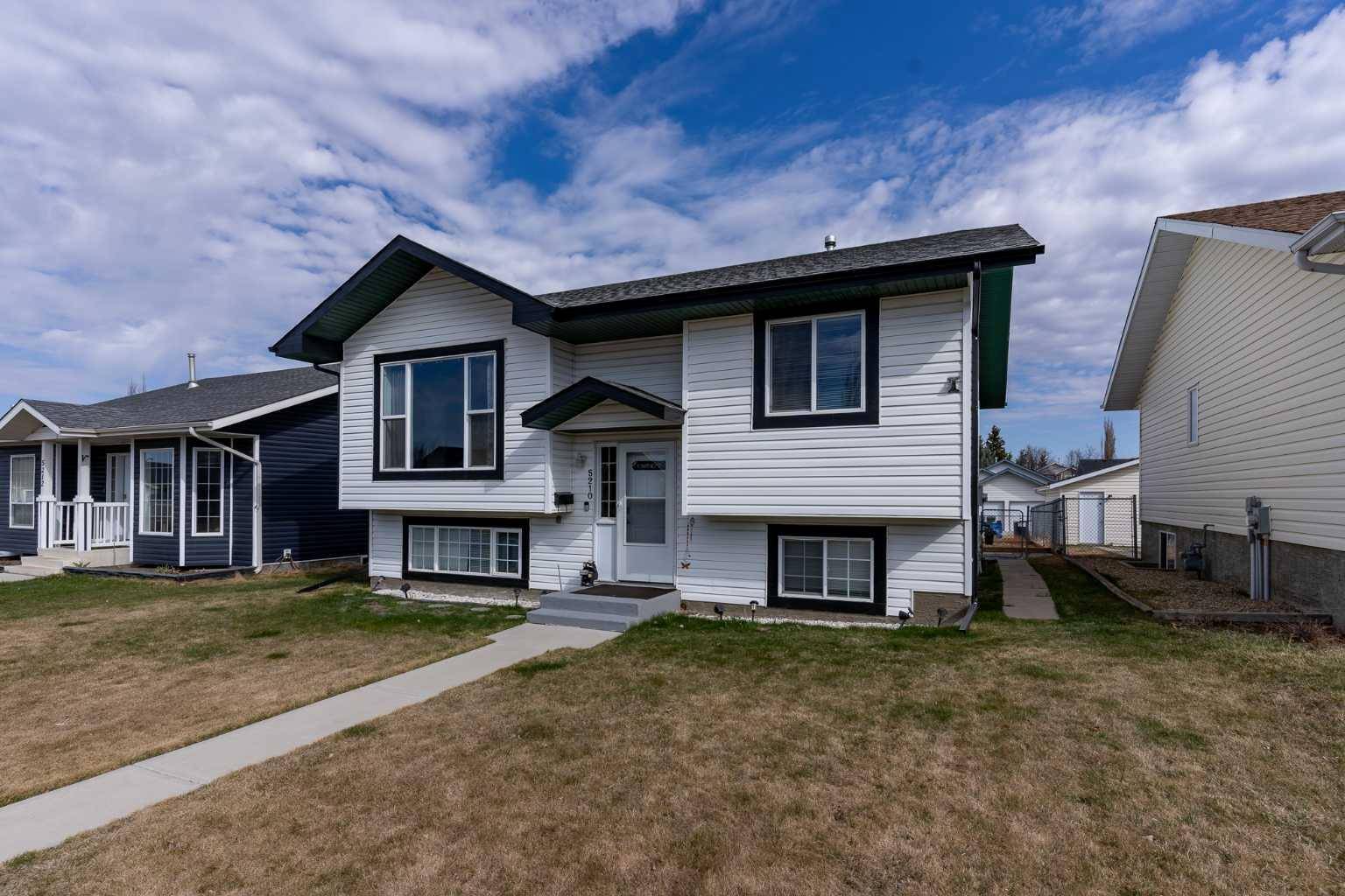 Innisfail, AB T4G 1W5,5210 41 Street CRES