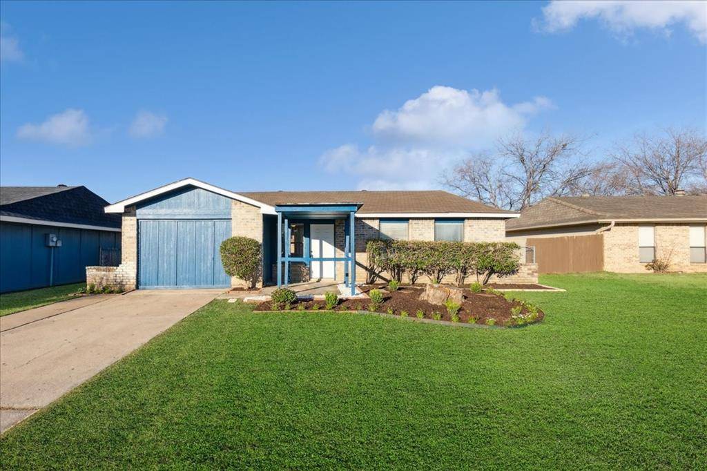 Lake Dallas, TX 75065,5411 Countess Court