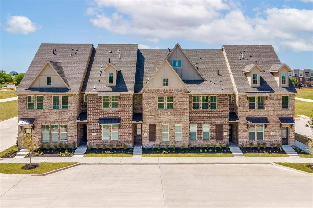 Plano, TX 75074,369 Blackthorne Drive