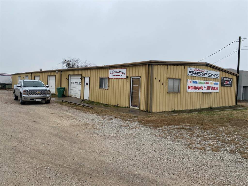 Gainesville, TX 76240,4338 W Highway 82