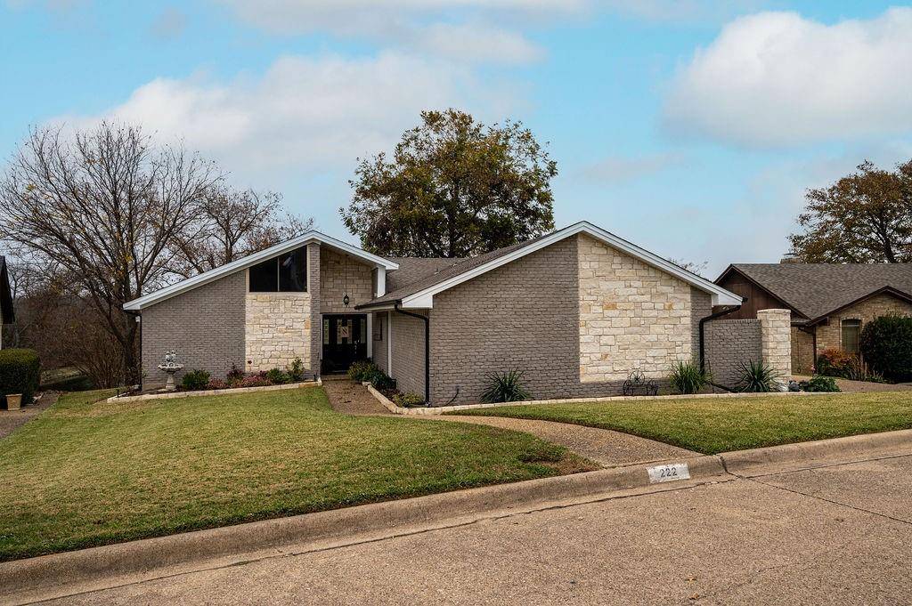 Rockwall, TX 75032,222 Sovereign Court