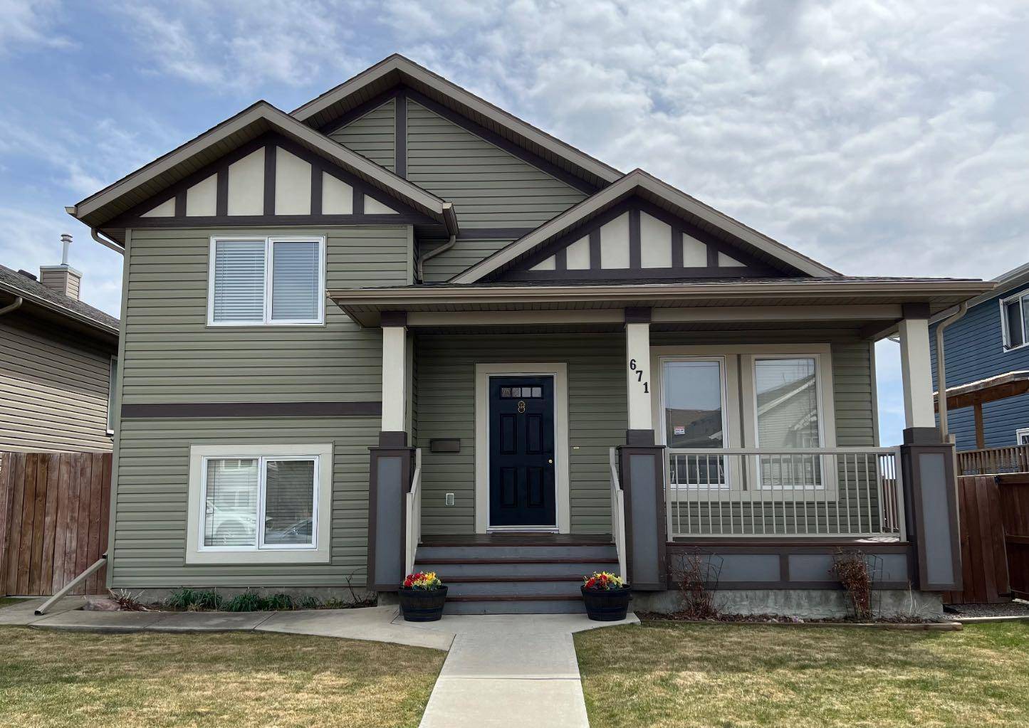 Coaldale, AB T1M 1R7,671 Parkside DR