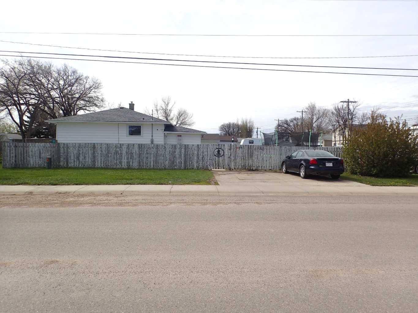 Taber, AB T1G 1M5,5122 55 ST