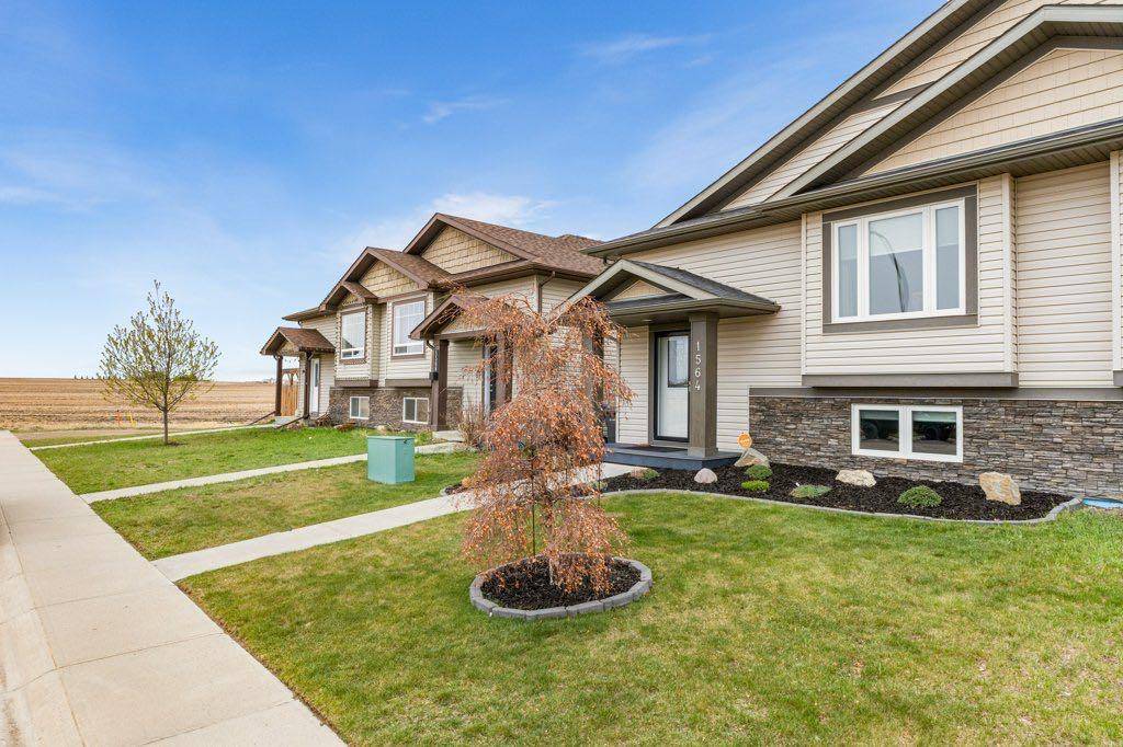 Carstairs, AB T0M0N0,1564 McAlpine ST