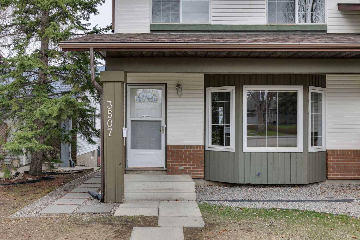 Calgary, AB T3E6N8,3507 49 ST SW