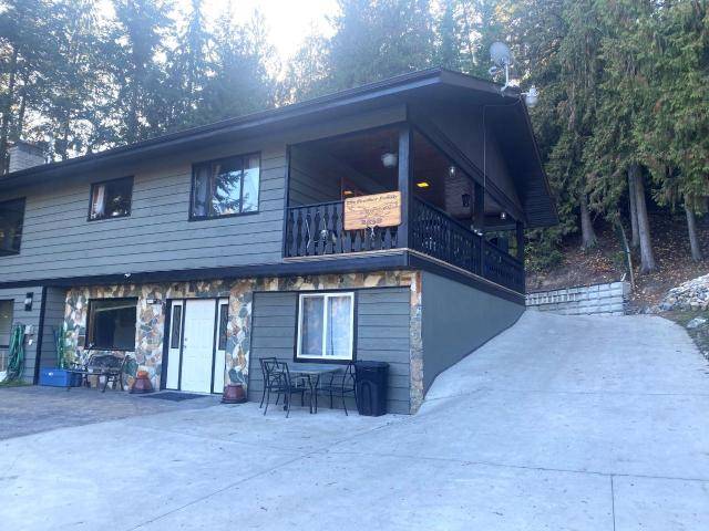 South Shuswap, BC V0E 1H2,2538 FOREST DRIVE