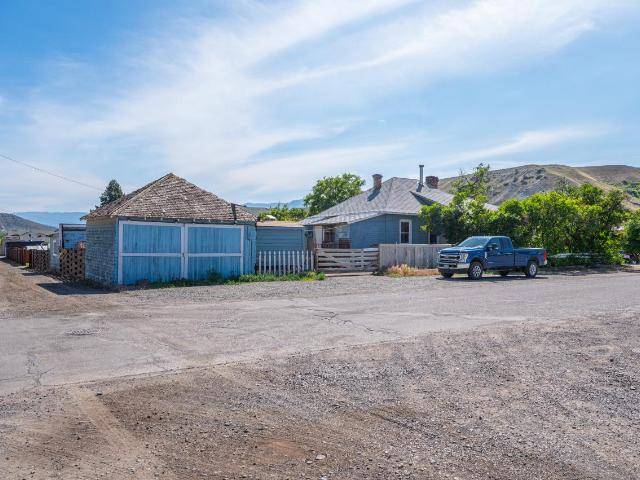 Ashcroft, BC V0K 1A0,602 BRINK STREET