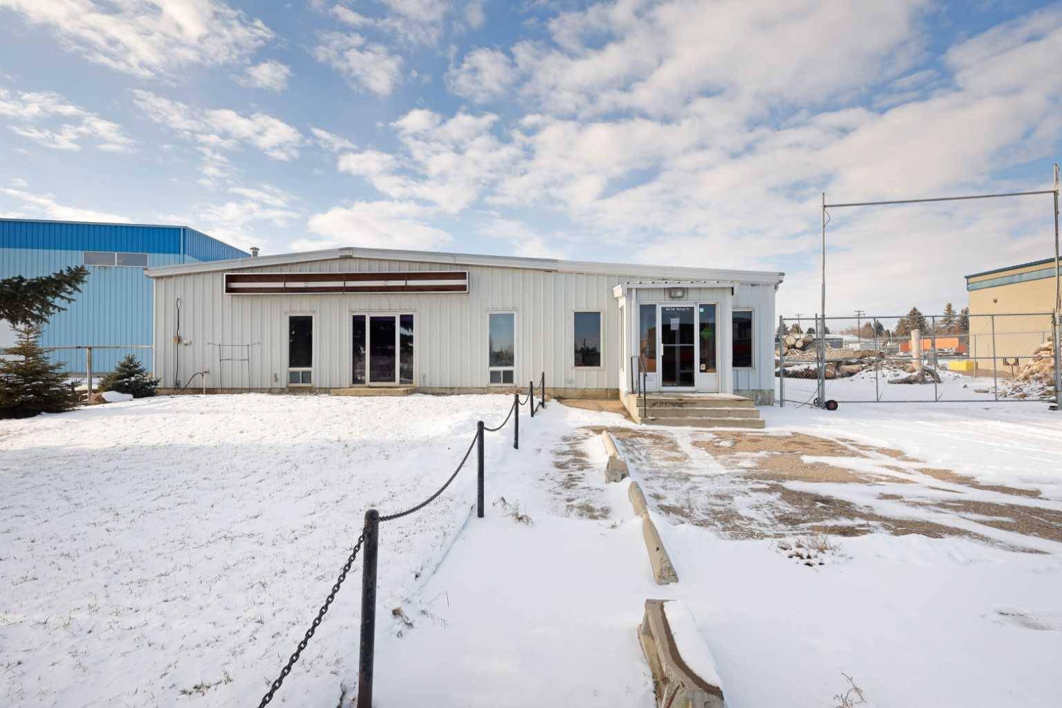 Brooks, AB T1R 1B2,311 7 ST E