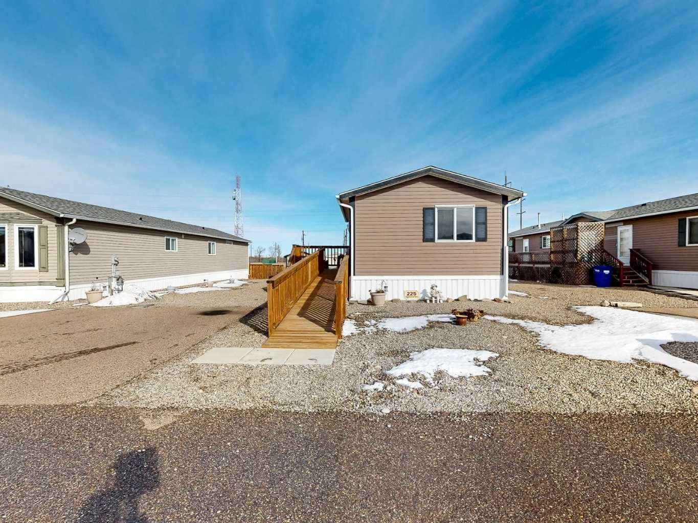 Fort Macleod, AB T0L 0Z0,225 Appaloosa WAY