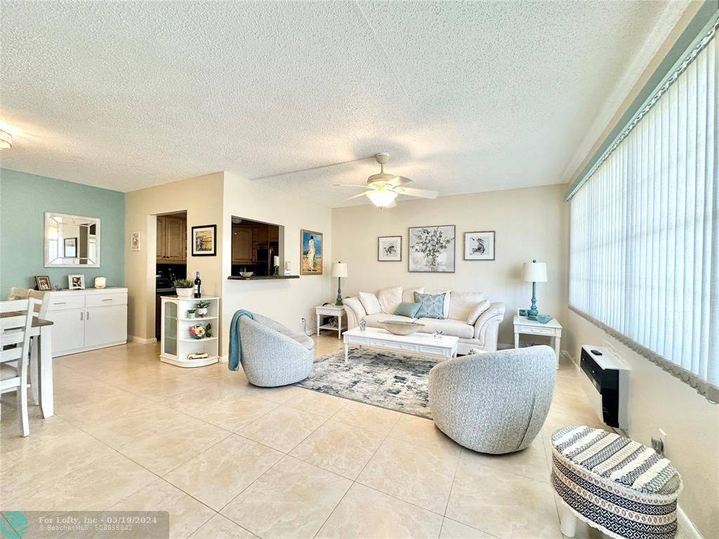 Deerfield Beach, FL 33442,210 Newport M  #210