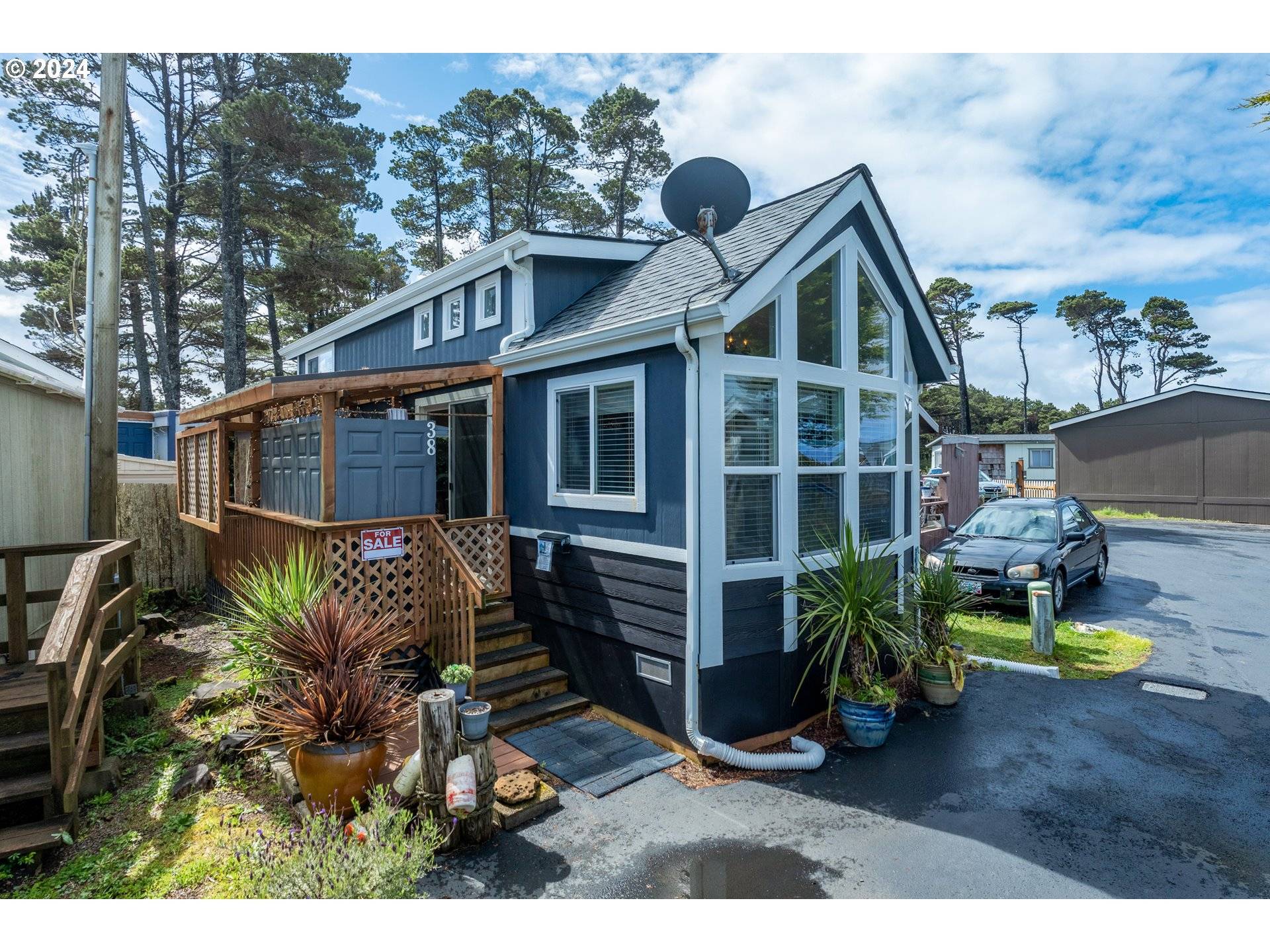 Depoe Bay, OR 97341,4875 N HIGHWAY 101 #38