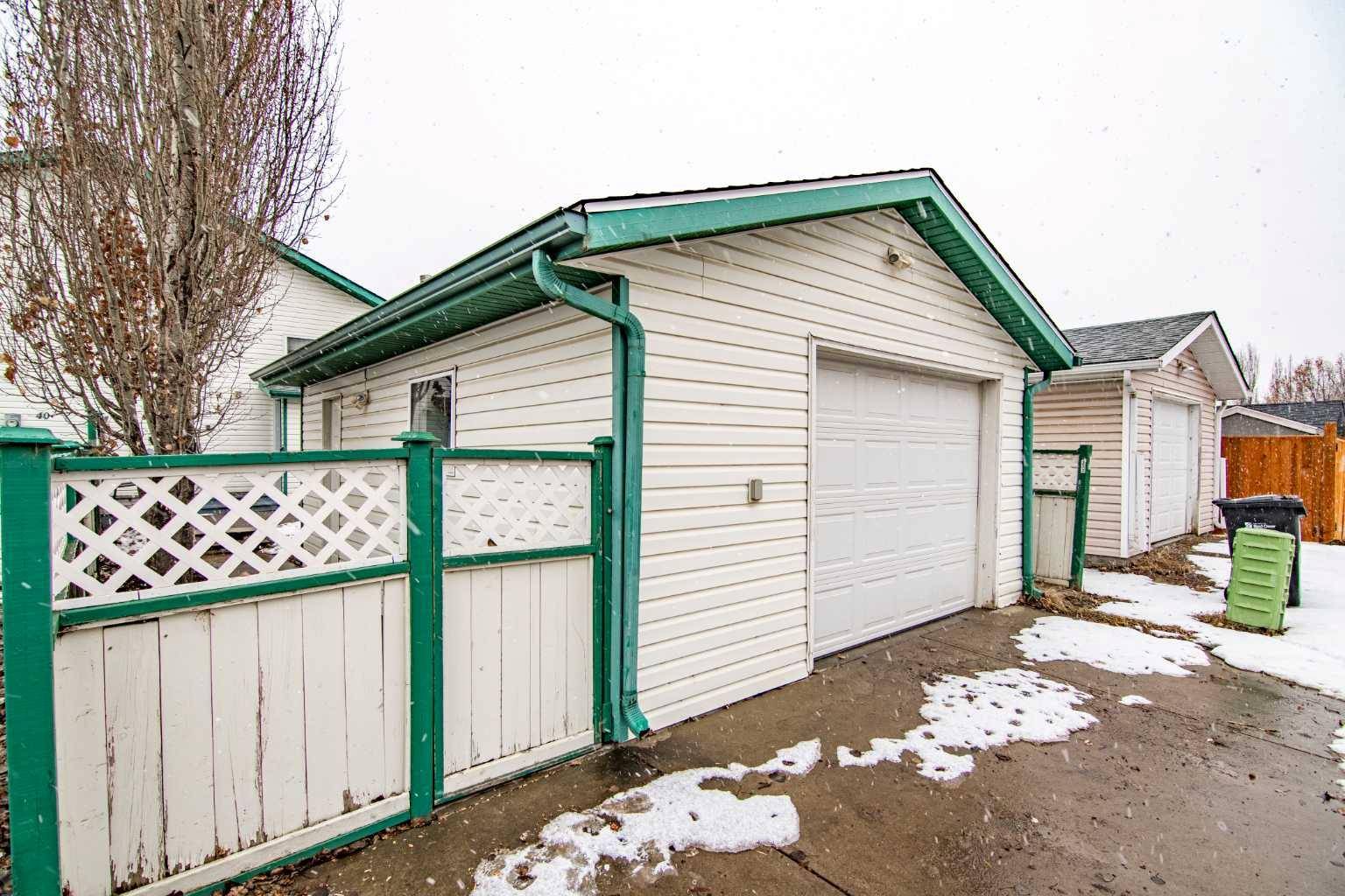 Red Deer, AB T4P 3R1,38 Kirk Close