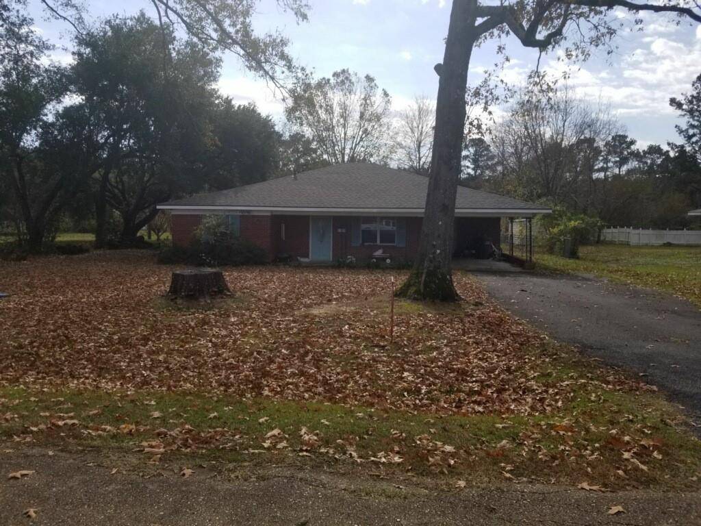 Coushatta, LA 71019,817 Nettles Lane