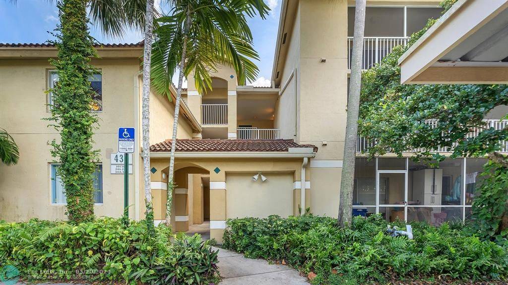 Hollywood, FL 33021,430 S Park Rd #3-303