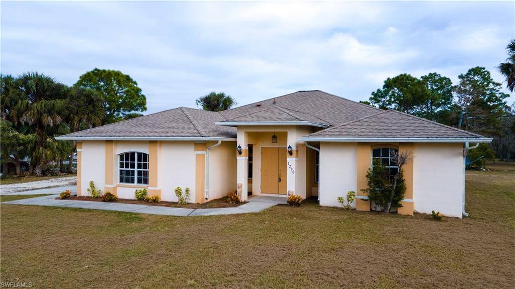 1290 21st ST SW, Naples, FL 34117