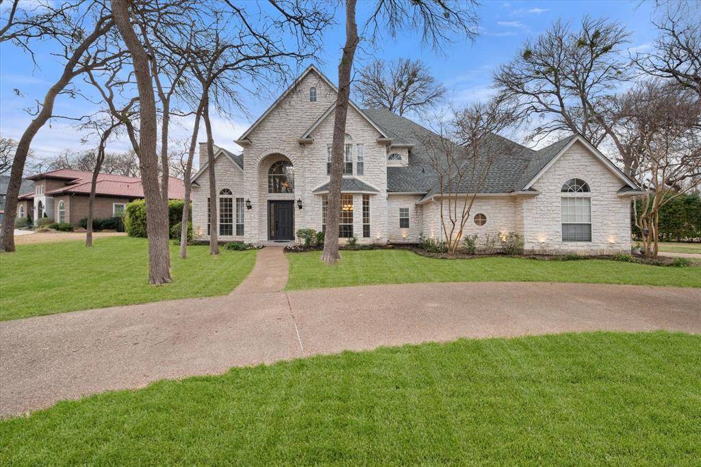 Fort Worth, TX 76112,6037 Forest River Drive