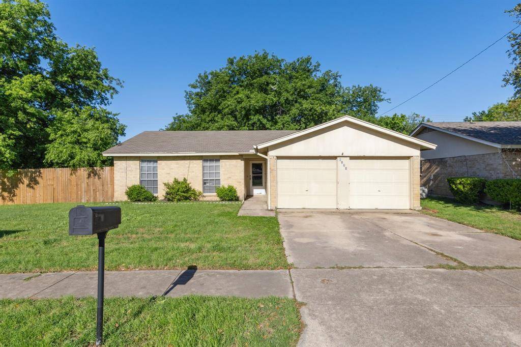 Watauga, TX 76148,6121 Stardust Drive S