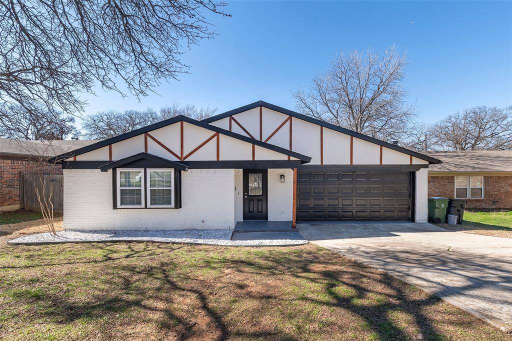 Arlington, TX 76017,4900 Crest Drive