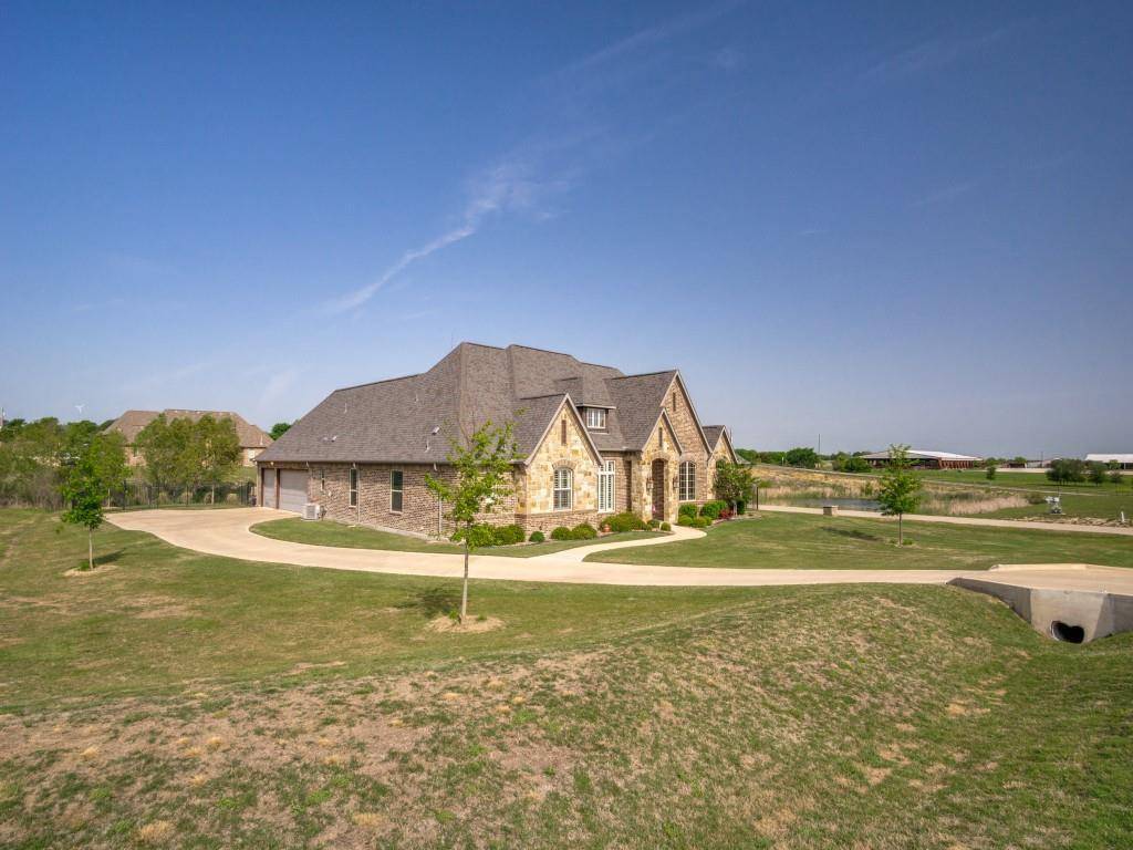 Aledo, TX 76008,300 Bear Country Drive