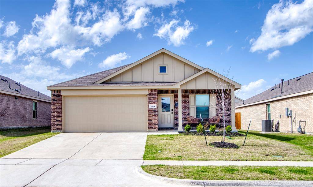 Hutchins, TX 75141,1109 Green Oaks Drive