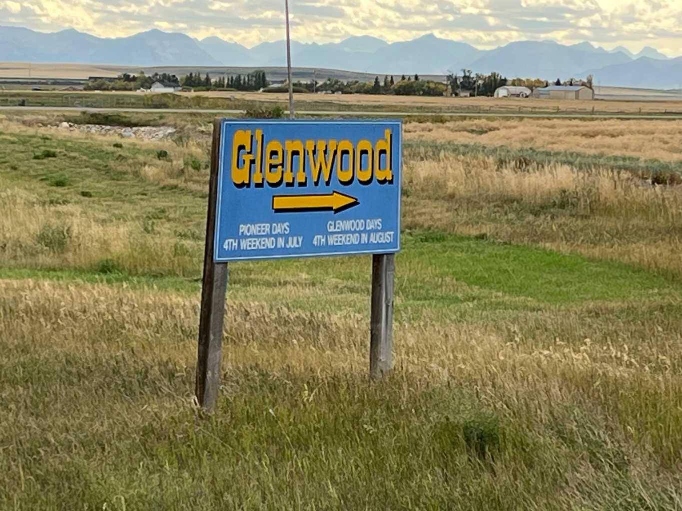 Glenwood, AB T0K 2R0,7 Main AVE S