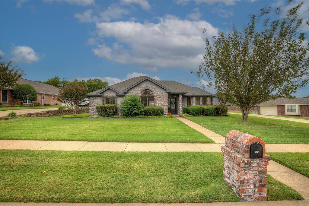 Forney, TX 75126,106 Brandon Lane