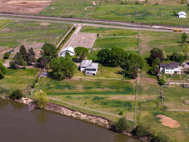 8717 VETERAN RD, Kamloops, BC